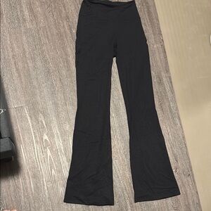 Barely worn Lululemon flare leggings
